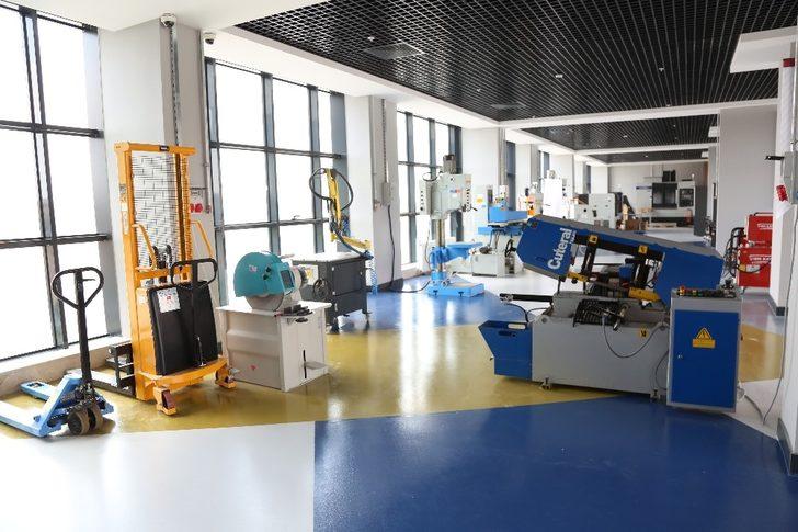 HKÜ’nün projeleri Avrupa Dayanışma Programı ESC’de kabul gördü G1