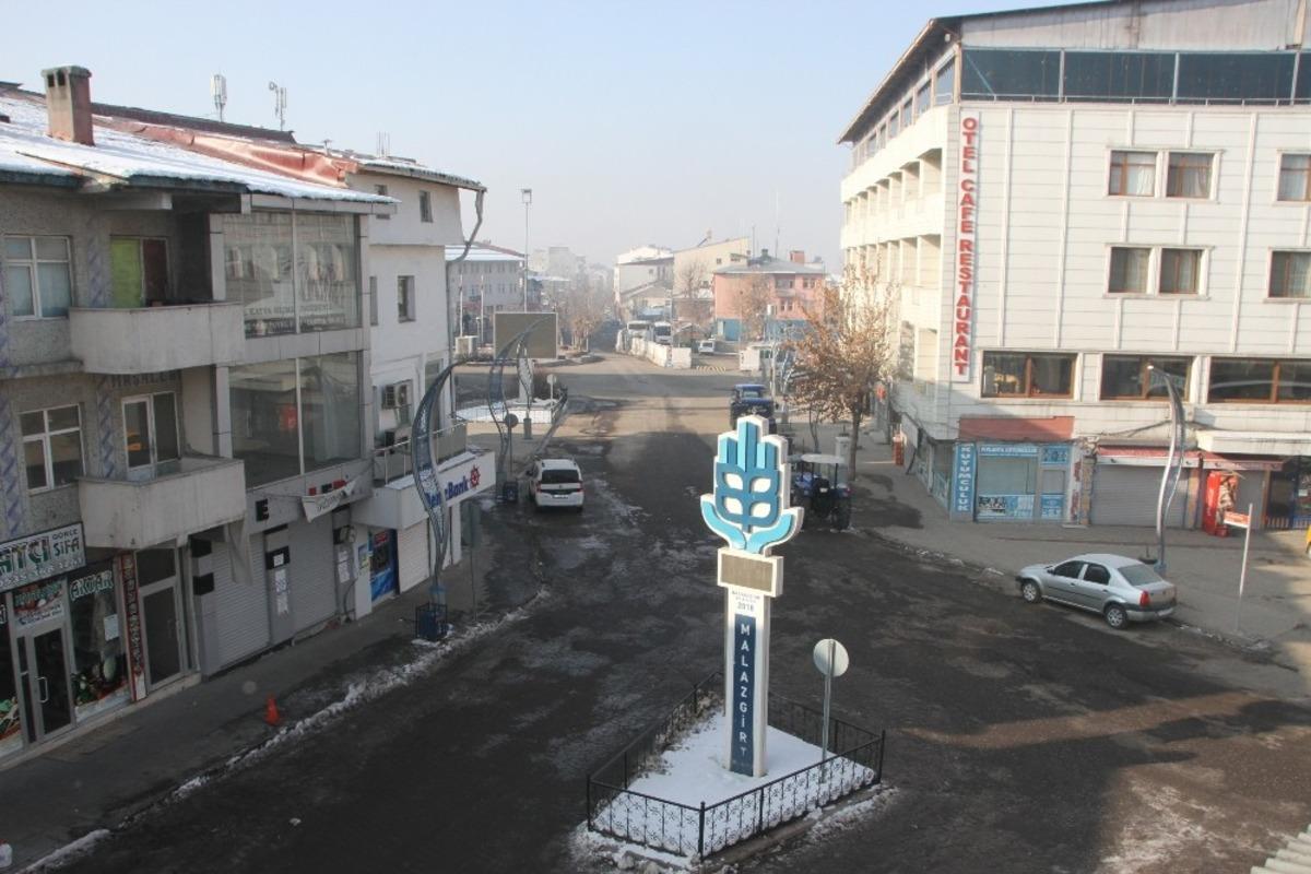Malazgirt&rsquo;te sokağa &ccedil;ıkma kısıtlaması