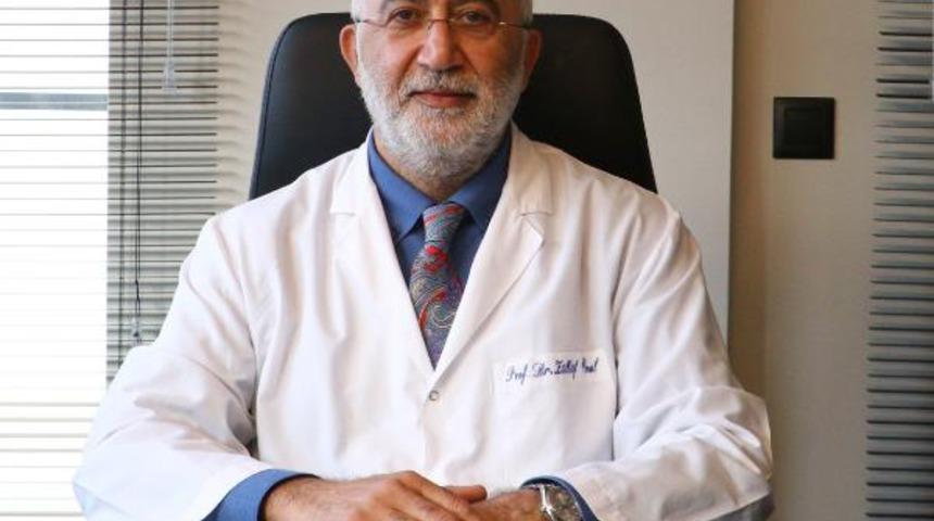 Uzman isim açıkladı: Maden suyu tüketimi, Alzheimer'a karşı koruyor