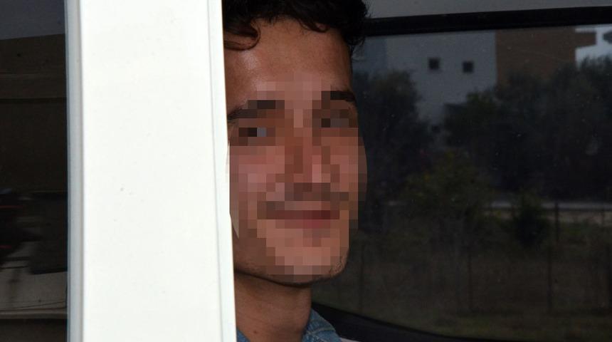 Kısıtlamada drift yaparken yakalandı, 'Yapmadım, ispatlayın' diye polisle tartıştı