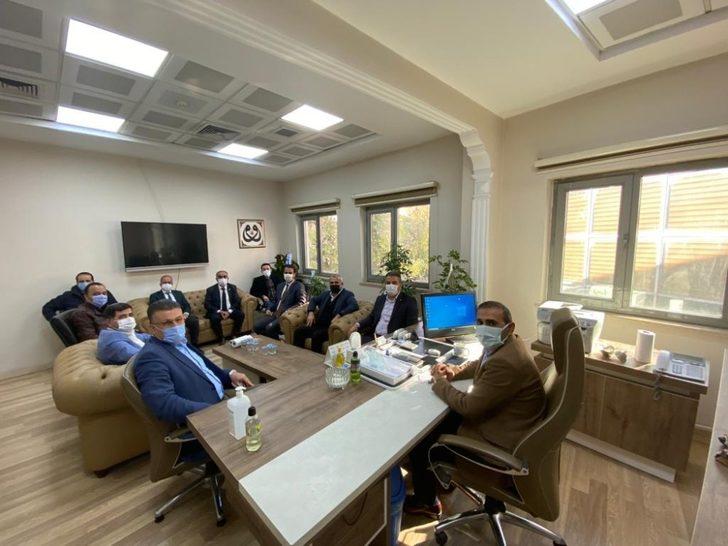 Memur-Sen Şırnak heyeti sağlık çalışanları ile görüştü G3