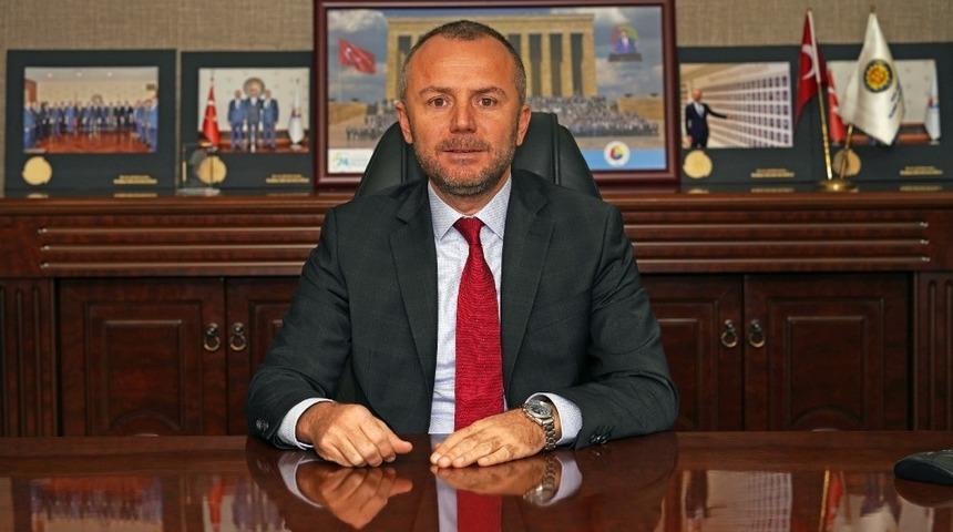 Başkan Keleş, gazeteciler g&uuml;n&uuml;n&uuml; kutladı