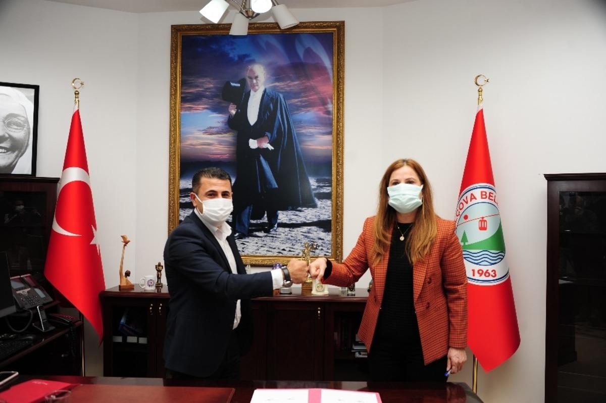 Bal&ccedil;ova&rsquo;da asgari &uuml;cret bayramı