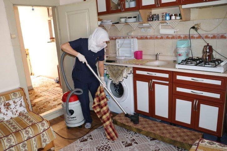 Kastamonu Belediyesinden pandemide 3 bin haneye temizlik hizmeti G2