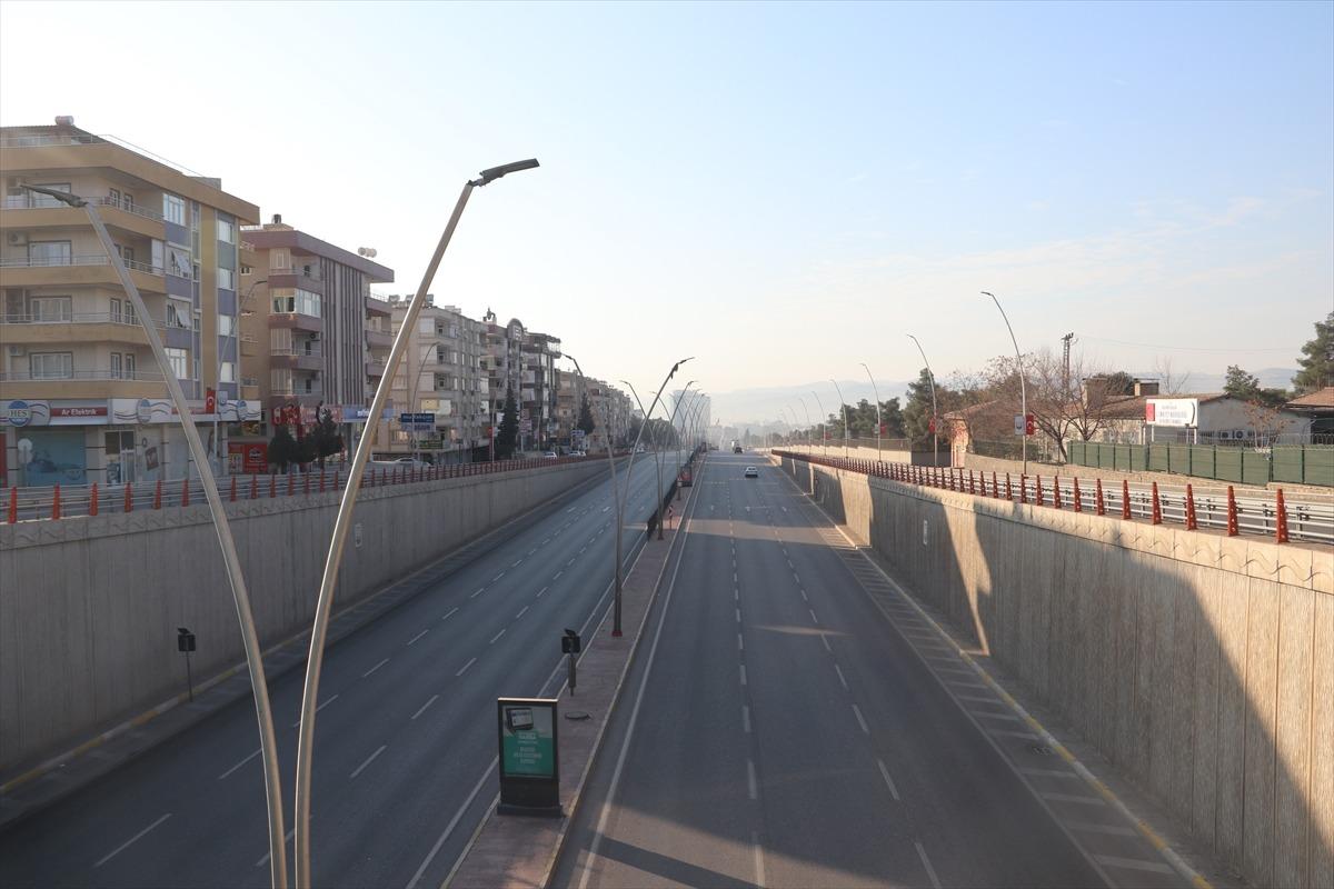 Gaziantep, Şanlıurfa, Kahramanmaraş, Adıyaman, Malatya ve Kilis'te sokaklar boş kaldı