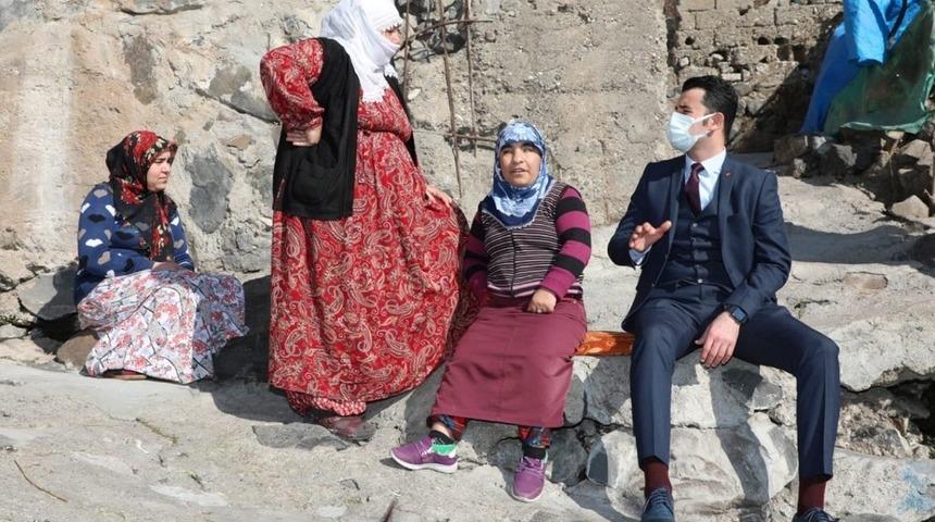 Yenişehir Kaymakamı Beşikci vatandaşlarla bir araya geldi