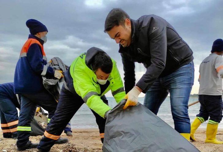 Didim’de sahil temizliği yapıldı, 1 ton çöp toplandı G5