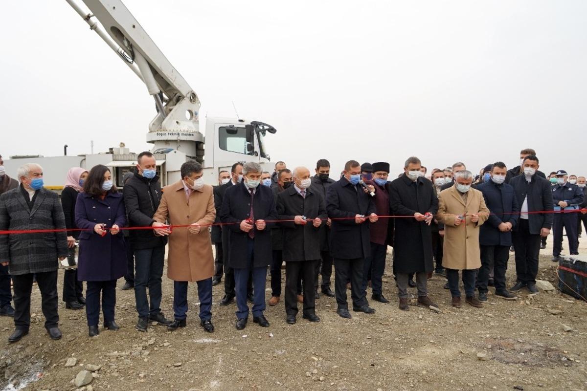 Kastamonu&rsquo;da Park ve Bah&ccedil;eler M&uuml;d&uuml;rl&uuml;ğ&uuml; binasının temeli atıldı