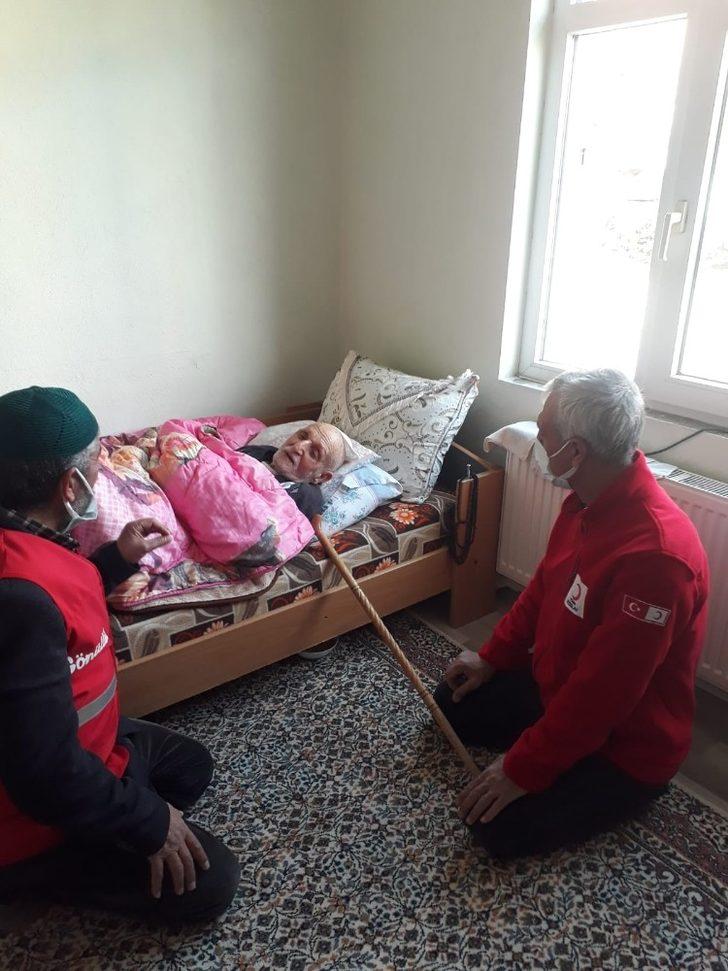 Türk Kızılayından engelli, yaşlı ve hastalara ziyaret G3