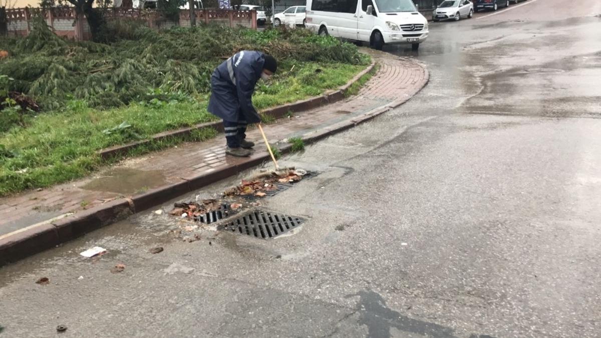 Darıca&rsquo;da ekipler su baskınlarına karşı teyakkuzda