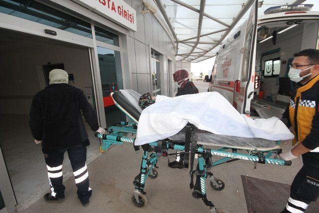 Dumandan etkilenen yaşlı kadının yardımına bu kez sağlık ekipleri yetişti 1