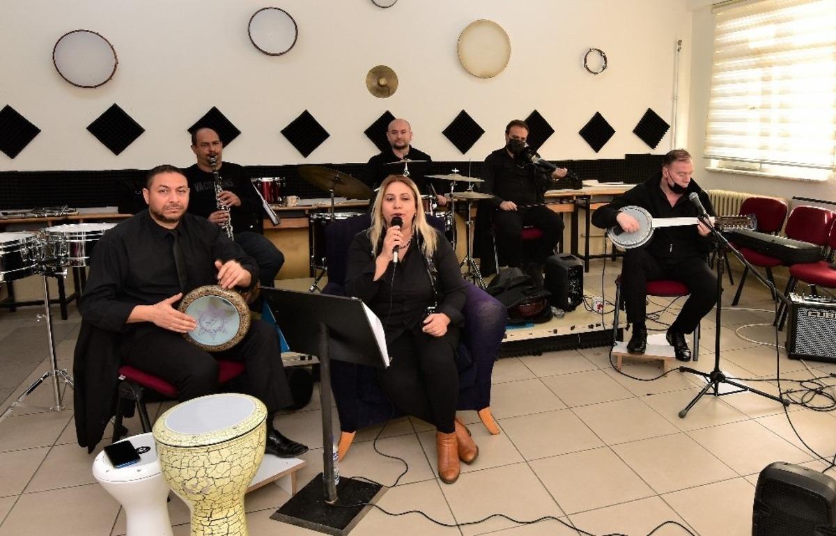 Yıldırım Belediyesi&rsquo;nden Engelsiz Yaşam Okulu &ouml;ğrencilerine online konser