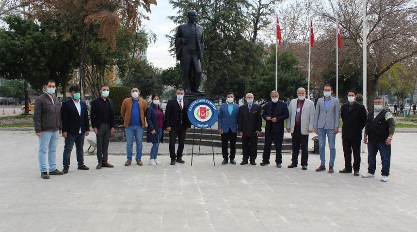 Ceyhan’da gazeteciler günlerini kutladı