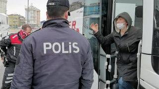 Yolcu, otobüs şoförüne beddua etti! Polis müdahale etmek zorunda kaldı