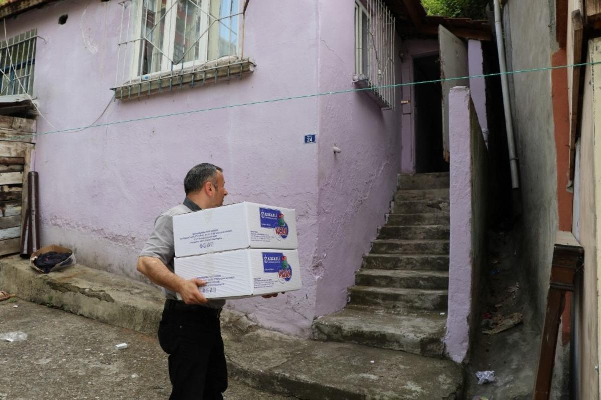 Kocaeli&rsquo;de ihtiya&ccedil; sahibi vatandaşlara sıcak yemek