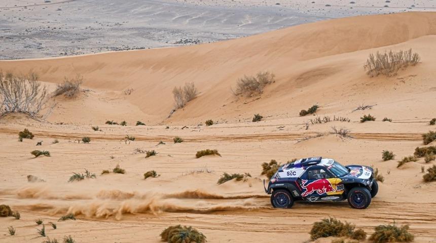 Dakar Rallisi’nde Red Bull sporcuları zirvede