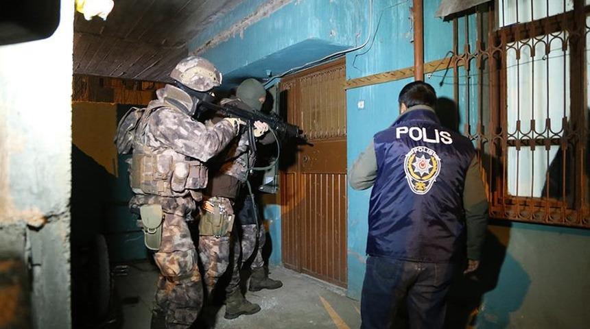 Mersin Valiliği'nden kentteki "polis baskını" iddialarına yalanlama