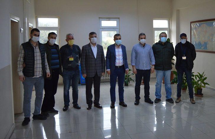 Erdekli gazetecilere pastalı kutlama G4