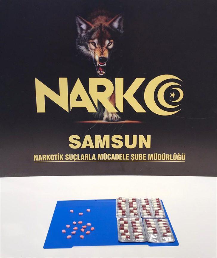 GÜNCELLEME - Samsun'da uyuşturucu operasyonlarında gözaltına alınan şüphelilerden 4'ü tutuklandı G2