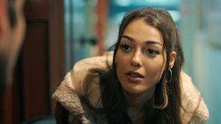 Alev Alev 10. yeni bölüm 2. fragmanı yayınlandı! Alev Alev'de Ömer, Rüya'ya aşkını itiraf edecek mi?