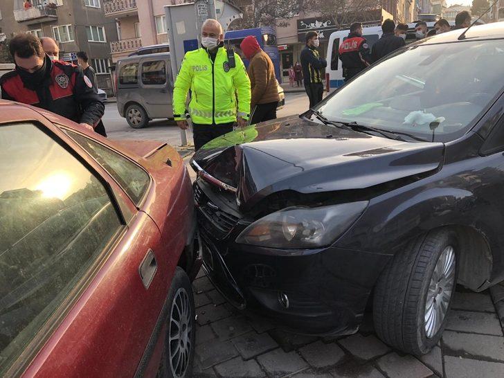 Yoklama kaçağı genç dur ihtarına uymadı, kaza yaptı, 16 bin 450 TL ceza yedi G3