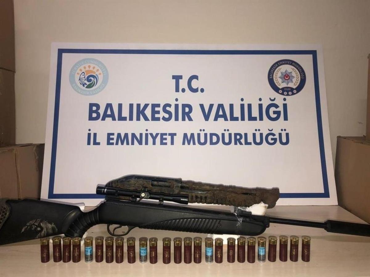 Balıkesir&rsquo;de 5 aranan şahıs yakalandı