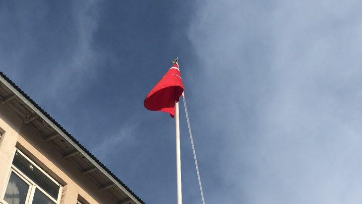 Kars’a tüm okullarda İstiklal Marşı okundu G4