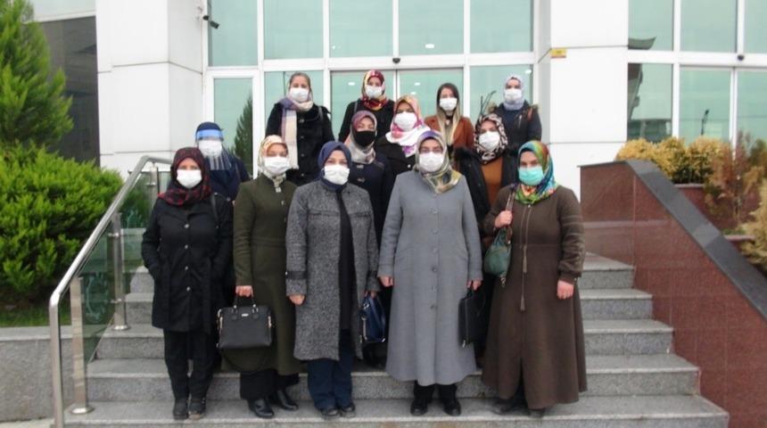 Doğanşehir’de kadınlar üretim için bir araya geldi