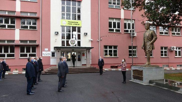 Trabzon’daki yaklaşık 600 okulda bu sabah İstiklal Marşı okundu G1