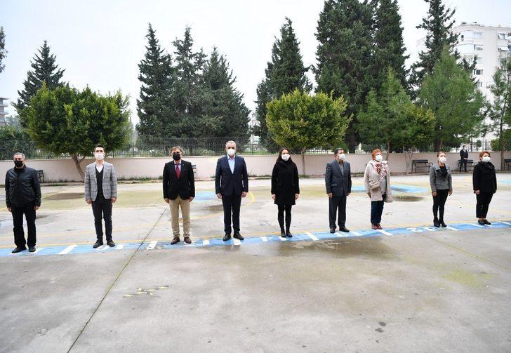 Esen, bayrak töreni coşkusuna ortak oldu G5