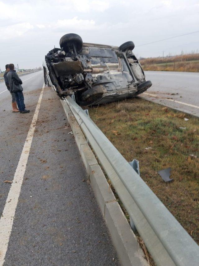 Kontrolden çıkan otomobil takla attı: 1 yaralı