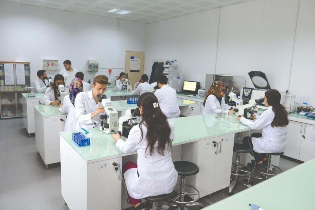 Bartın &Uuml;niversitesi 3 &ldquo;Star&rdquo; &ouml;ğrenci &ccedil;ıkardı