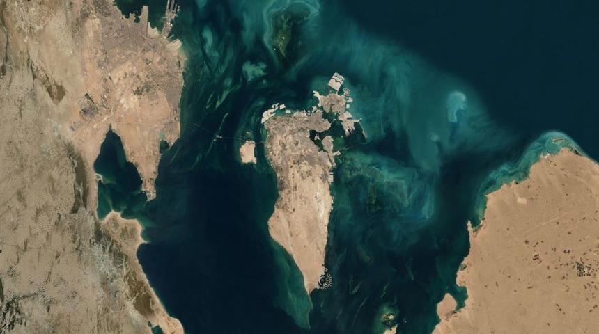 Bahreyn 3,5 yıl sonra hava sahasını Katar'a açtı