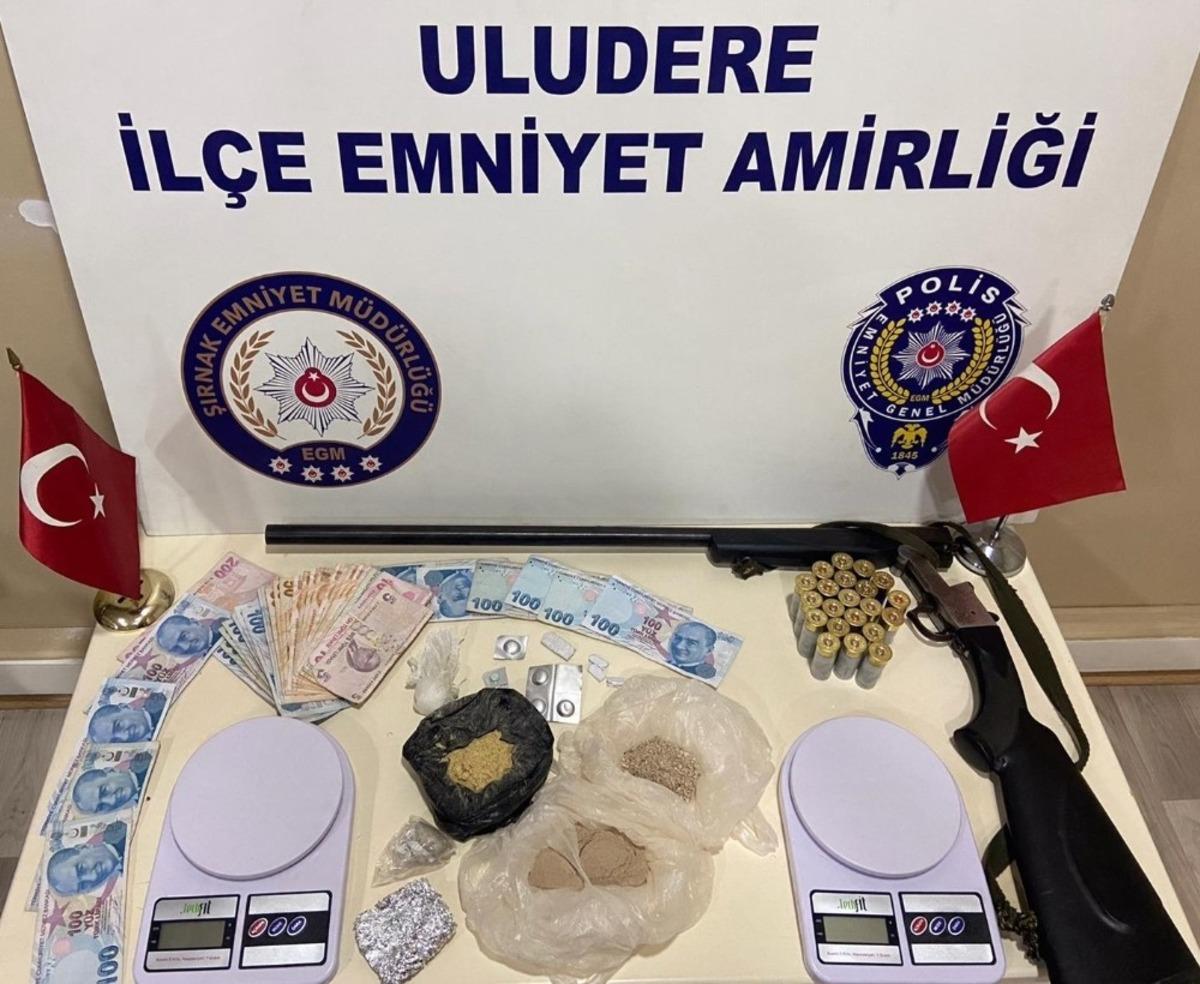 Şırnak&rsquo;ta uyuşturucu ve ka&ccedil;ak&ccedil;ılık operasyonu: 60 g&ouml;zaltı