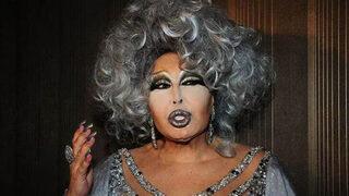 Yusuf Güney'den Bülent Ersoy'a: Erkek oldun, kadın oldun insan olamadın