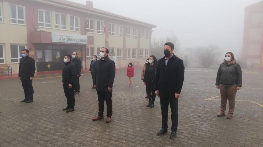 Arguvan&rsquo;da bayrak t&ouml;reni