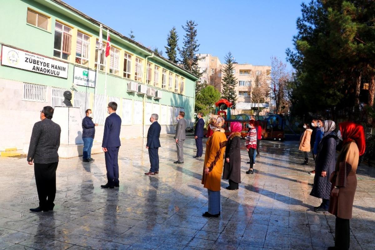 Şanlıurfa&rsquo;da bayrak t&ouml;reni