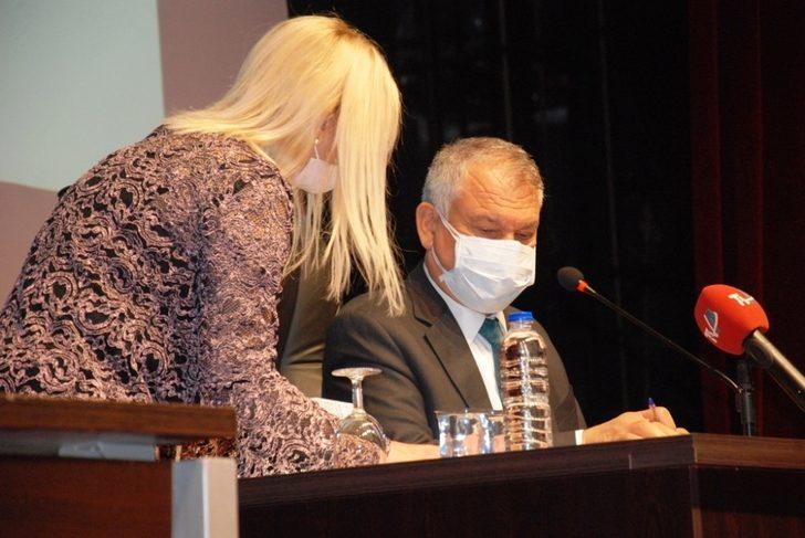 Mecliste "işçi" tartışması G1