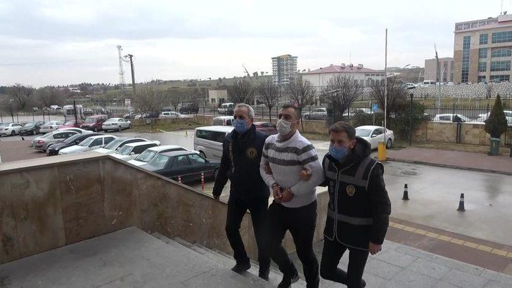 Hırsızın manavdan para çalma anı güvenlik kameralarına yansıdı G3