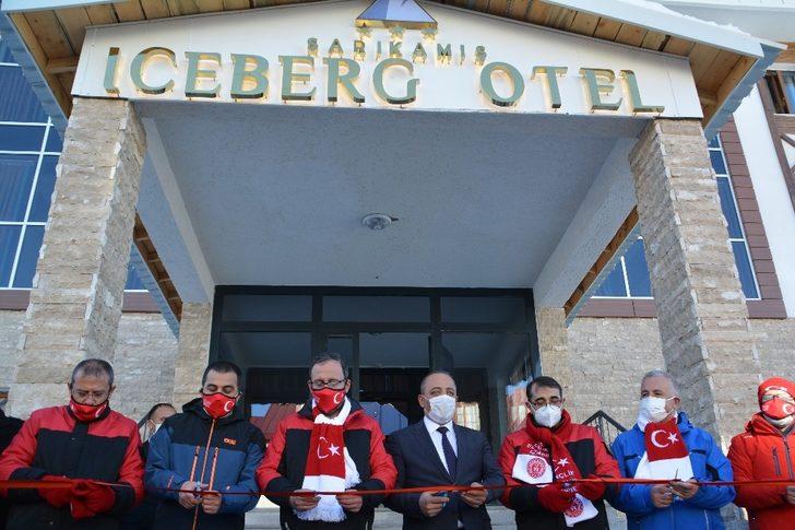 Sarıkamış’ta Bakanların katılımıyla 3 yıldızlı Iceberk Hotel hizmete girdi G1