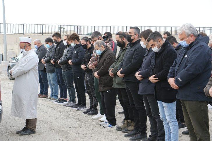 Manisa FK Antrenörü Yenal Dinçakman hayatını kaybetti G2