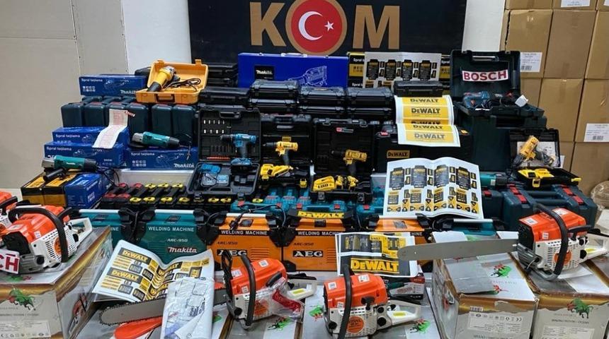 Samsun&rsquo;da bir iş yerinde faturasız malzeme ele ge&ccedil;irildi