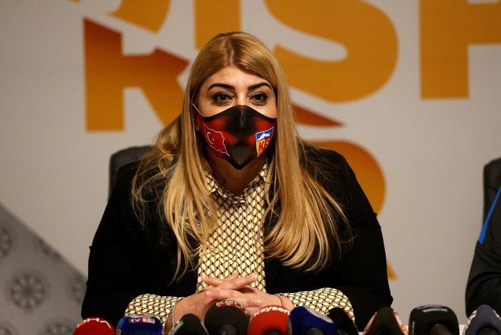 Kayserispor, teknik direktör Dan Petrescu için imza töreni düzenledi G3