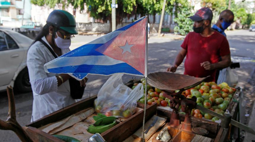 Küba yeniden terör listesine giriyor!