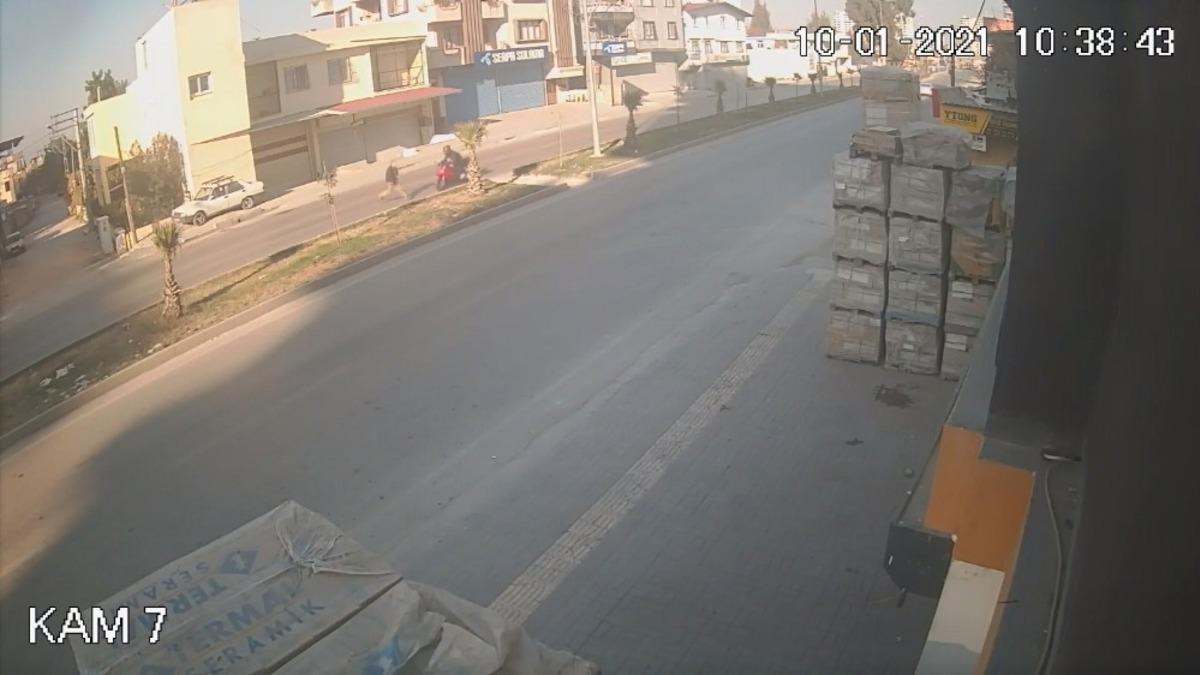 Kısıtlamada polisten ka&ccedil;arken yaşlı adamı b&ouml;yle &ccedil;arpıp &ouml;ld&uuml;rd&uuml;