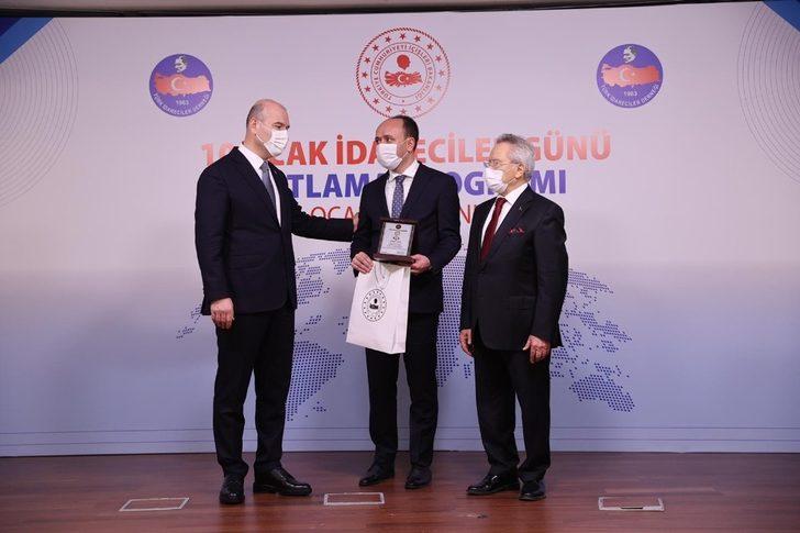 Başkale Kaymakamı Solak’a ‘yılın idarecisi’ ödülü G3