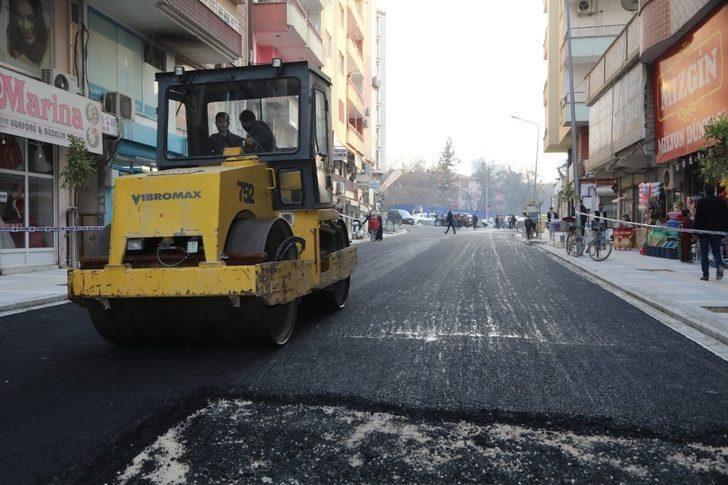 Kızıltepe’de asfalt serim çalışmaları devam ediyor G1