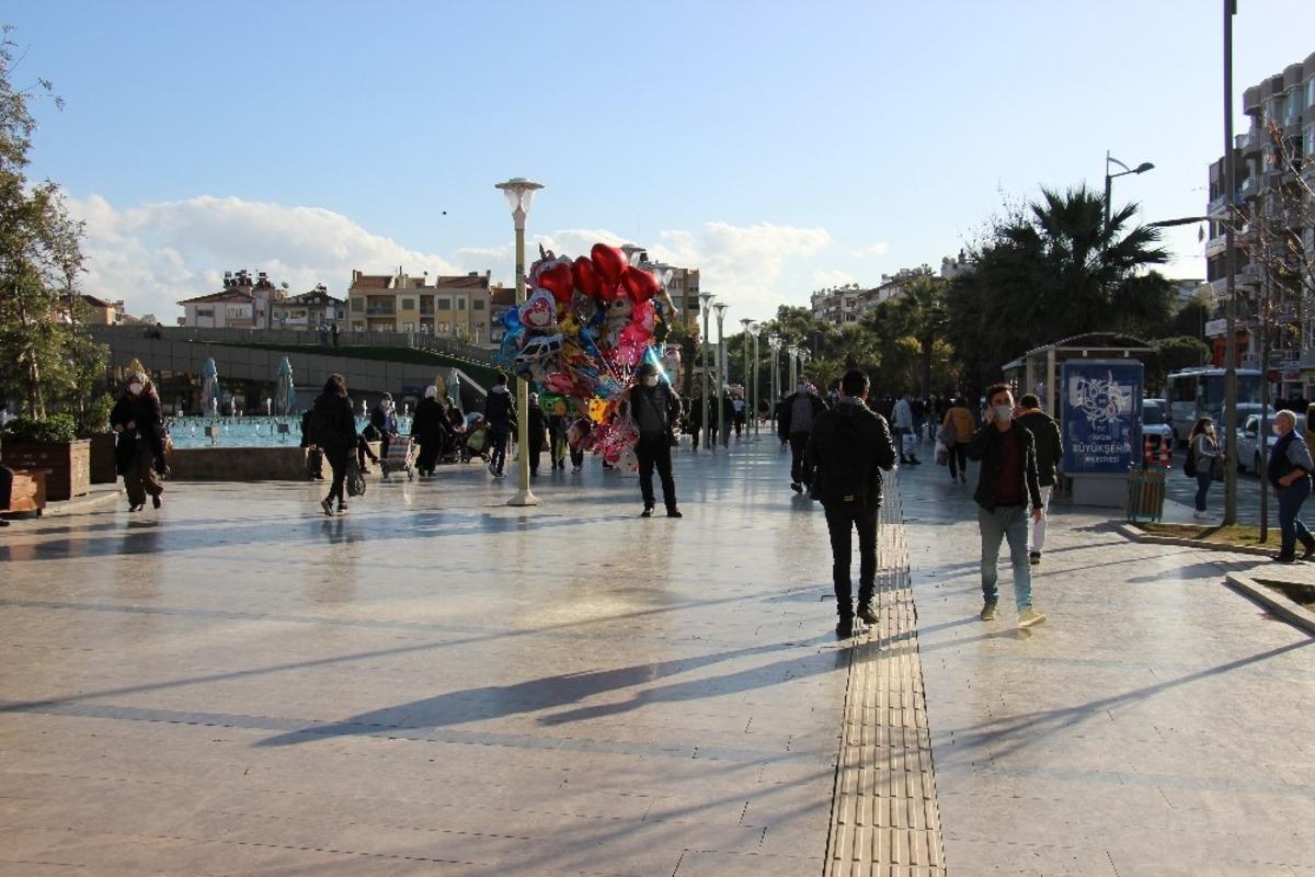 Aydın kışa hasret kaldı