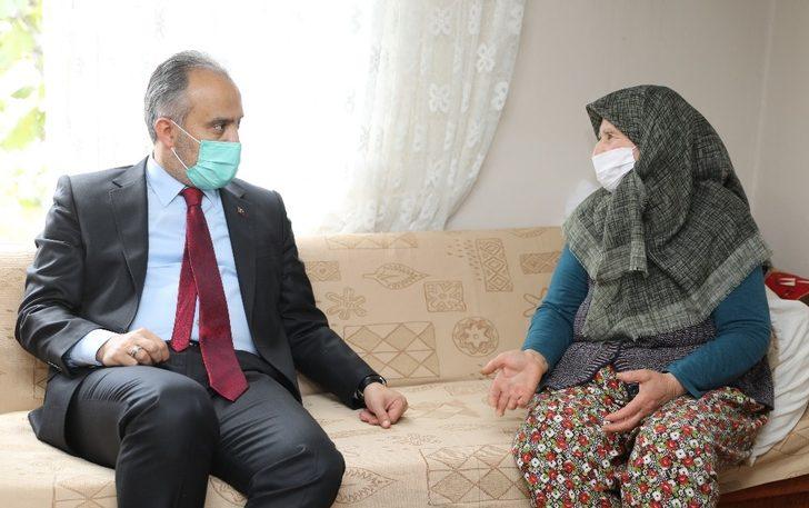 60 bin hastaya 879 bin sağlık hizmeti G3