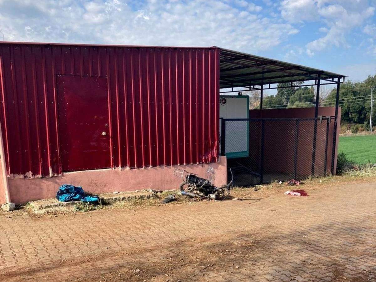 Motosikletle duvara &ccedil;arpan lise &ouml;ğrencisi hayatını kaybetti